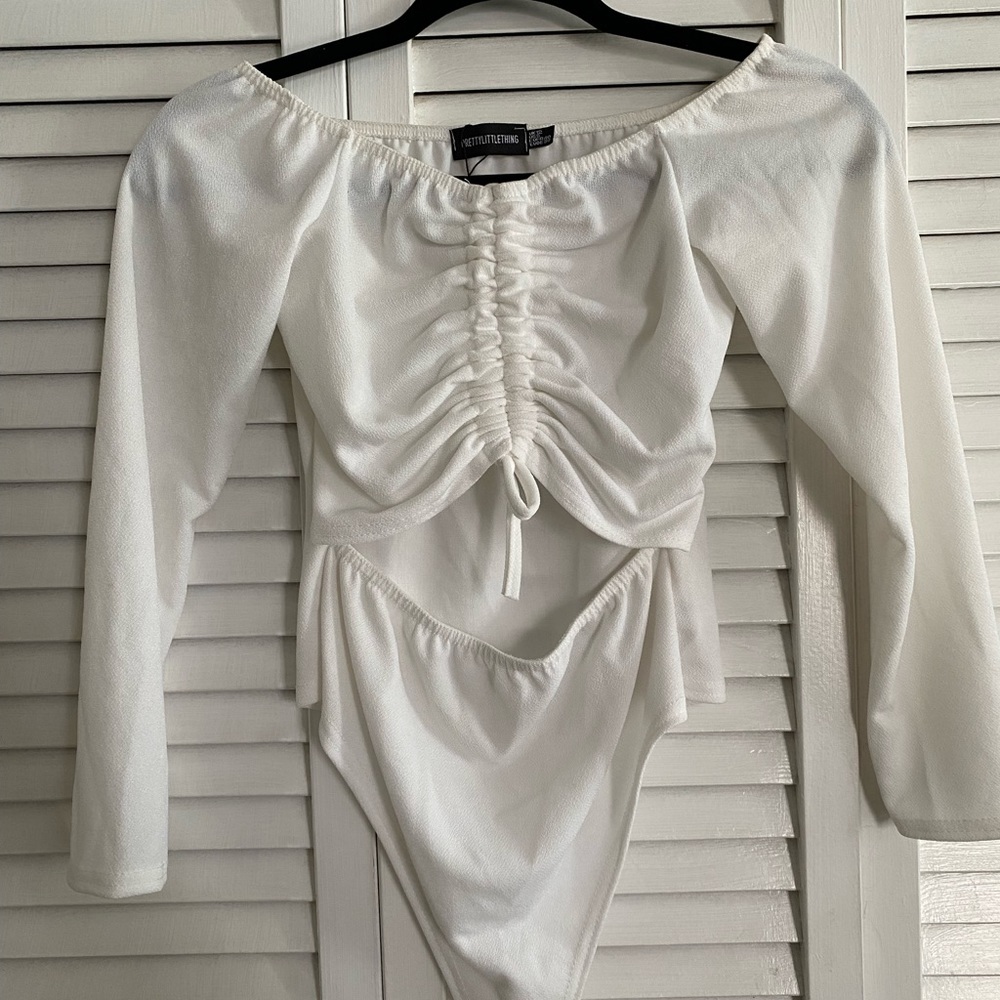 White Cut Out Bodysuit - Picture 4 of 6